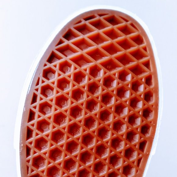 Vans Women's "Off the Wall" Classic Low Top Canvas Sneaker - Picture 12 of 13